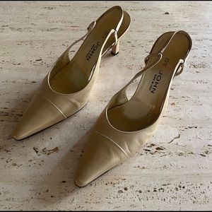 St. John Leather Sandals